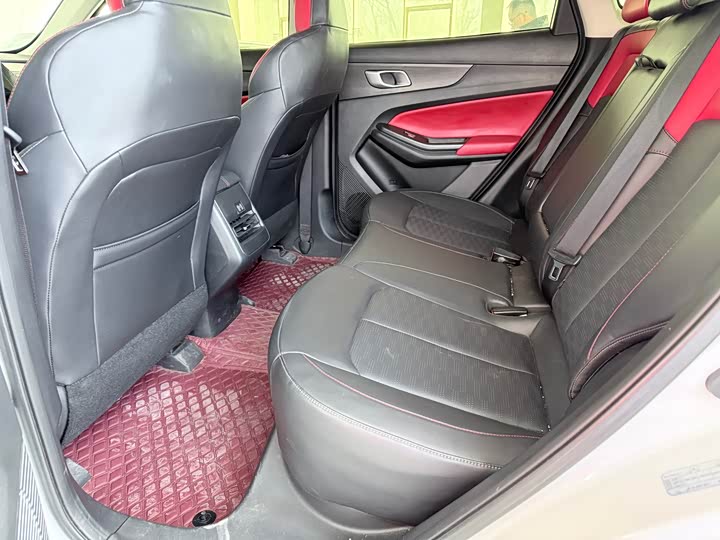 Фото 10 - Changan CS55 Plus