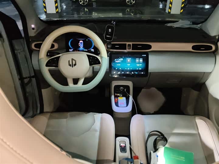 Фото 13 - Leapmotor T03