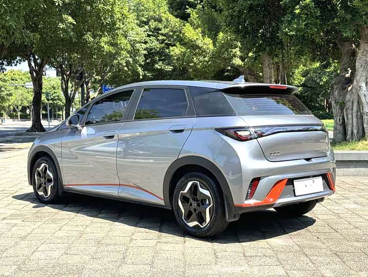 Фото 7 - BYD Dolphin