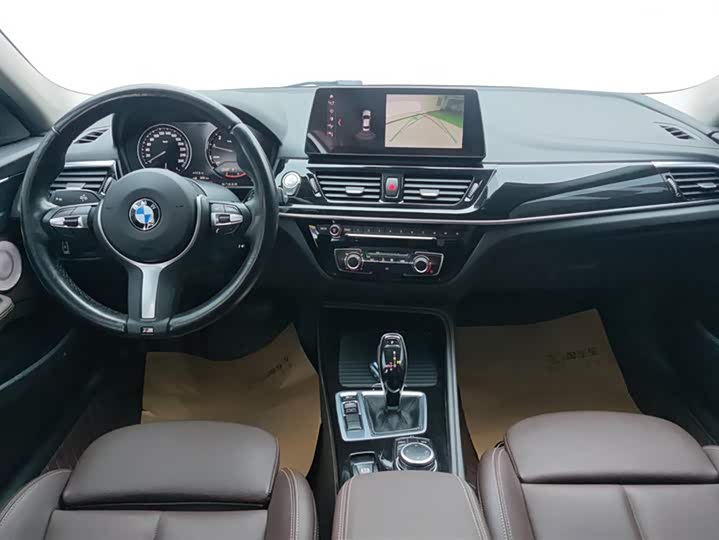 Фото 12 - BMW 1 Series