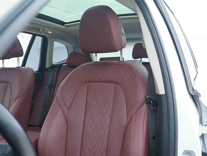 Фото 13 - BMW X3