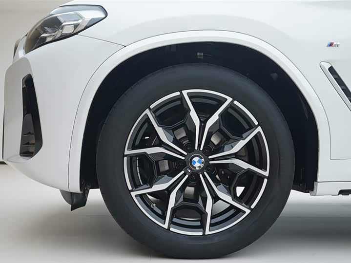 Фото 15 - BMW X3