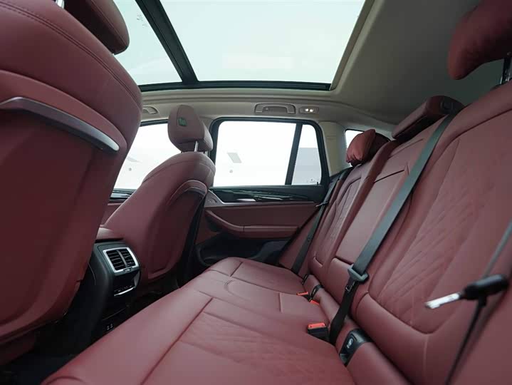 Фото 21 - BMW X3