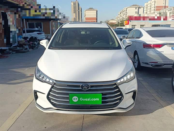 Фото 3 - BYD Song Max