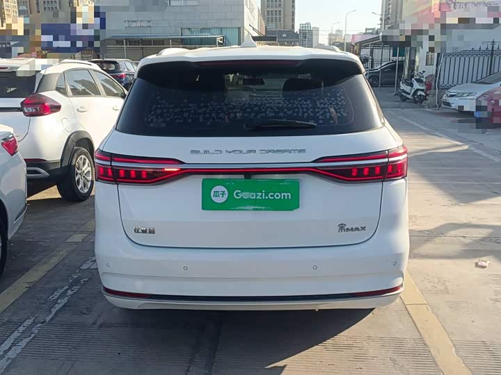 Фото 6 - BYD Song Max