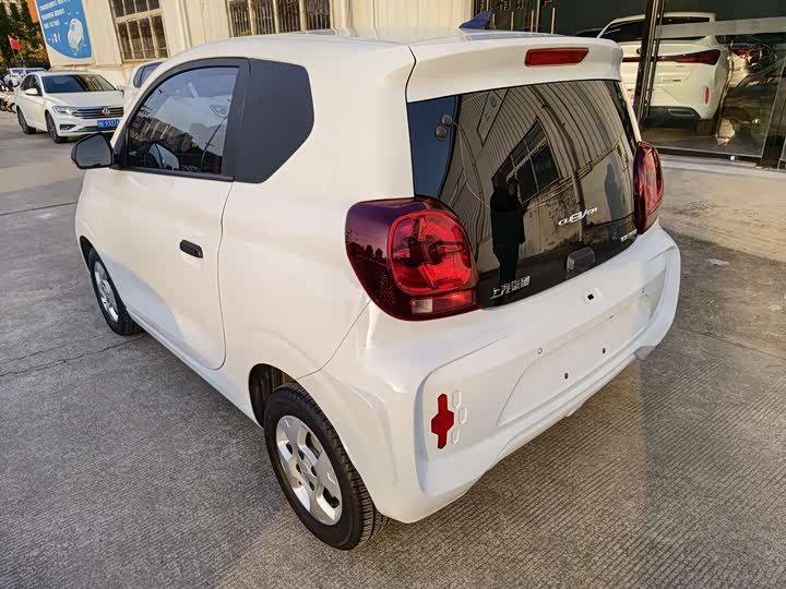 Фото 4 - Roewe Clever