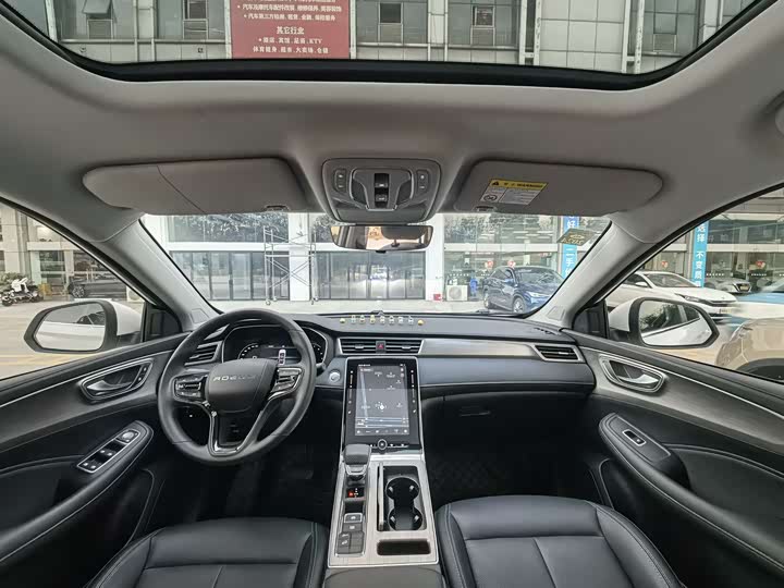 Фото 9 - Roewe RX5