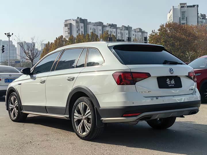 Фото 8 - Volkswagen C-Trek