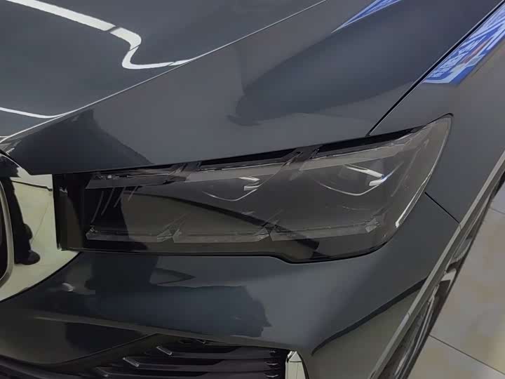 Фото 13 - Geely Monjaro