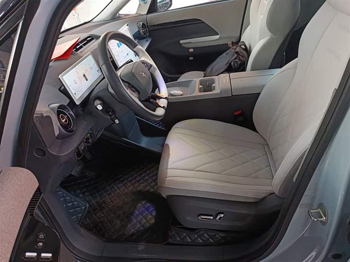 Фото 15 - BAIC Arcfox Kaola