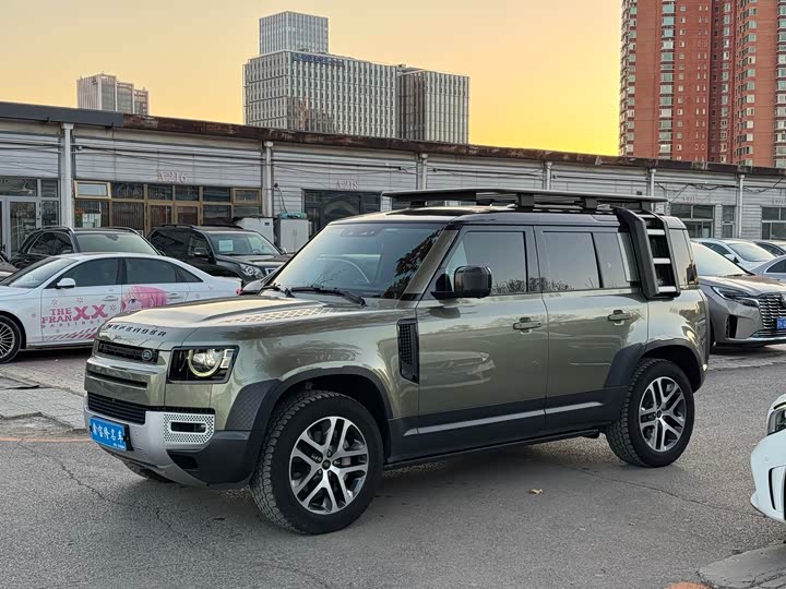 Фото 1 - Land Rover Defender
