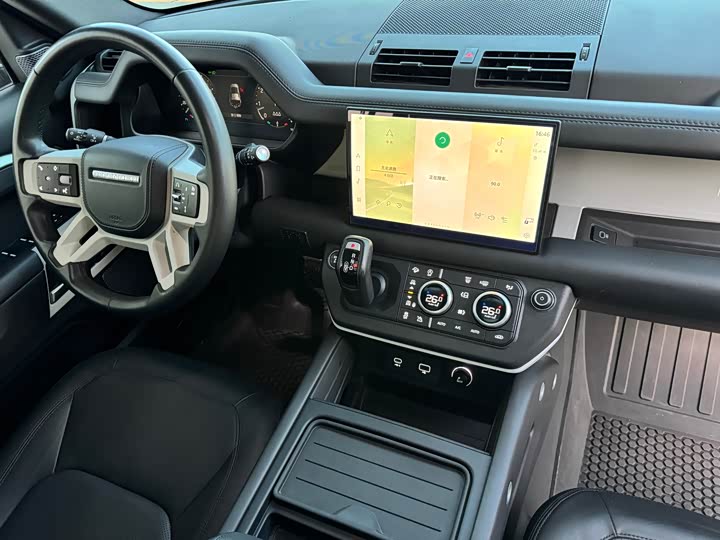 Фото 11 - Land Rover Defender