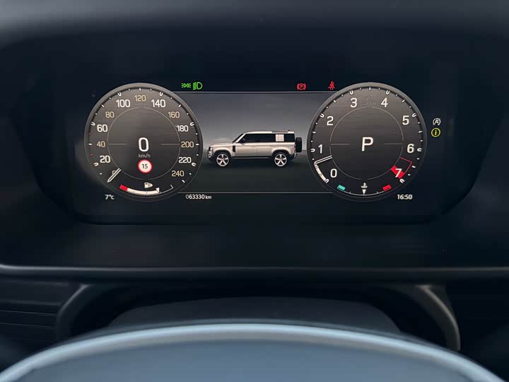 Фото 18 - Land Rover Defender