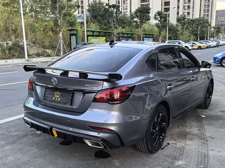 Фото 12 - MG Motor 6