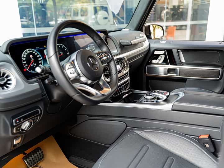 Фото 4 - Mercedes-Benz G-Class