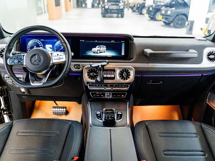 Фото 5 - Mercedes-Benz G-Class