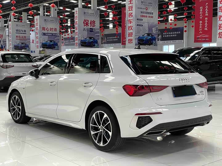 Фото 15 - Audi A3