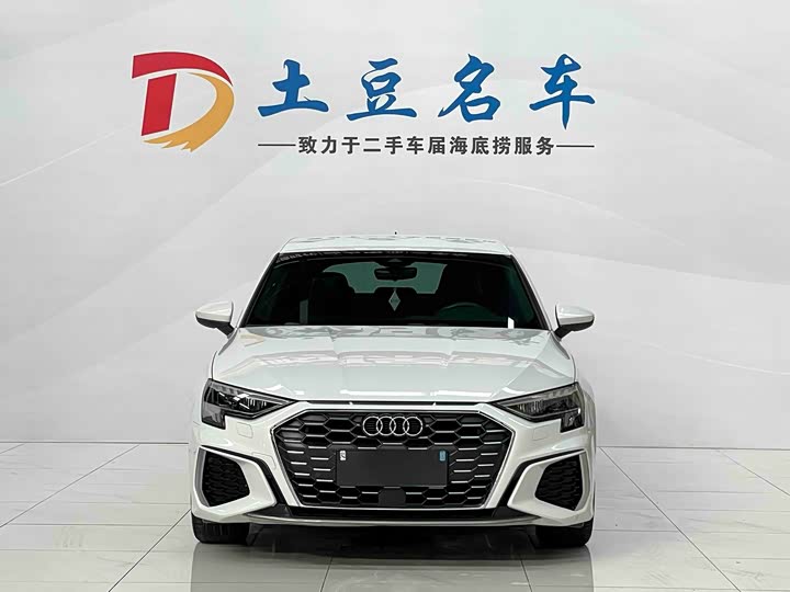 Фото 2 - Audi A3