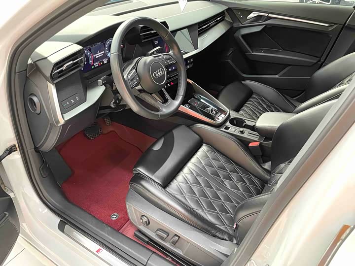 Фото 5 - Audi A3