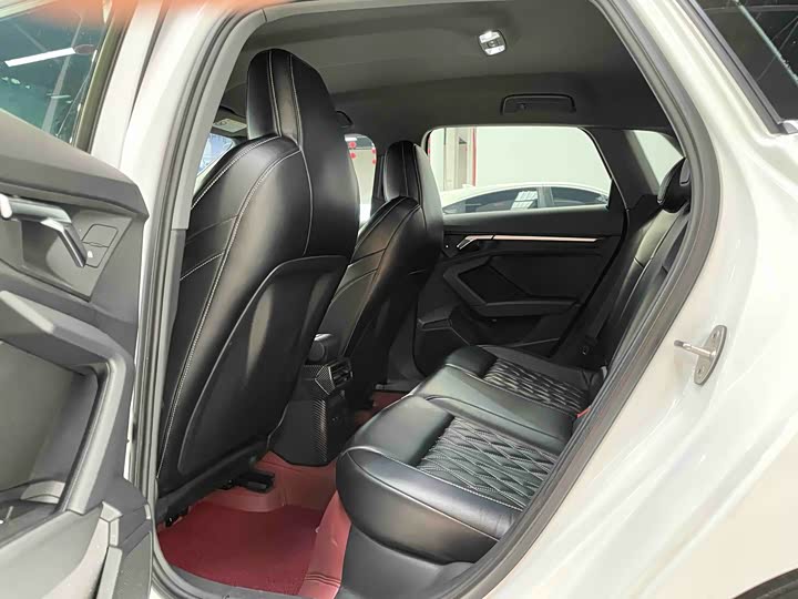 Фото 9 - Audi A3