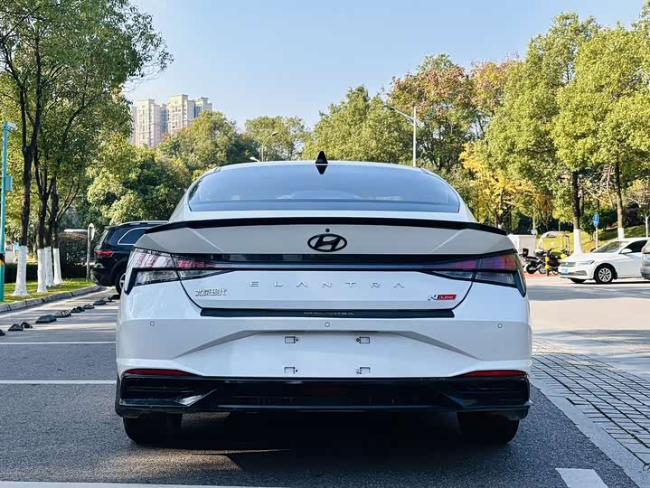 Фото 10 - Hyundai Elantra N line