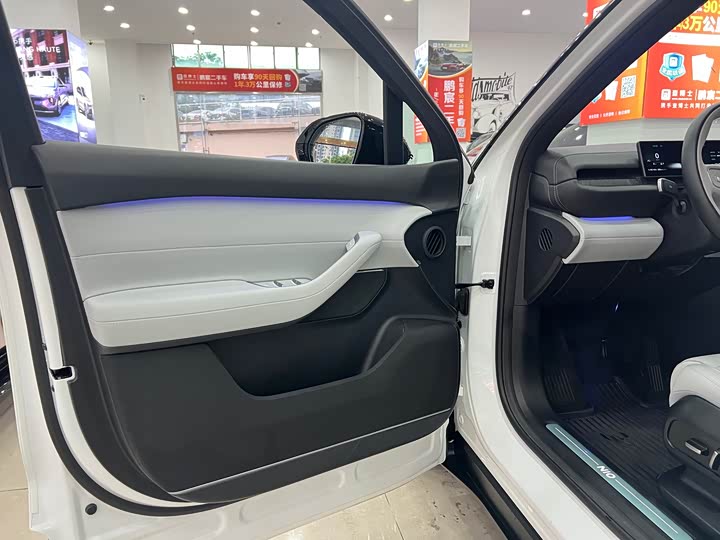 Фото 9 - Nio ES6