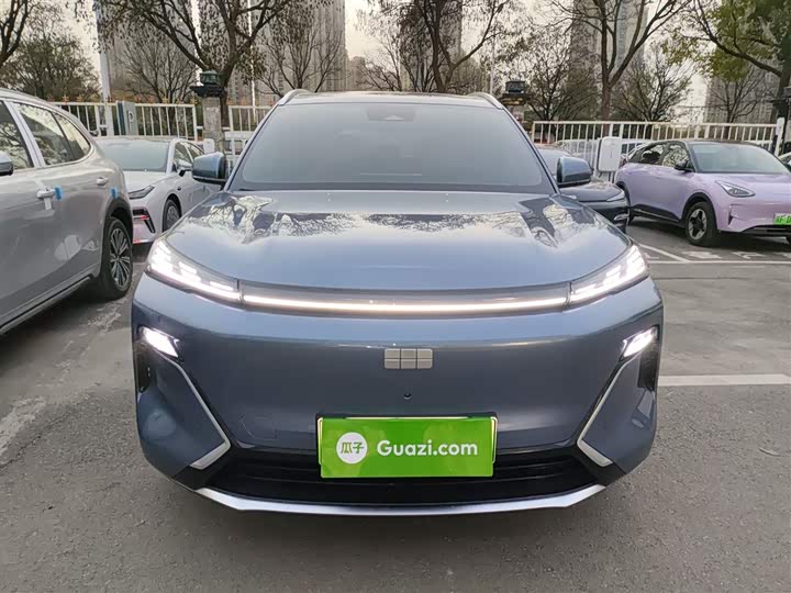 Фото 3 - Geely Galaxy Starship 7