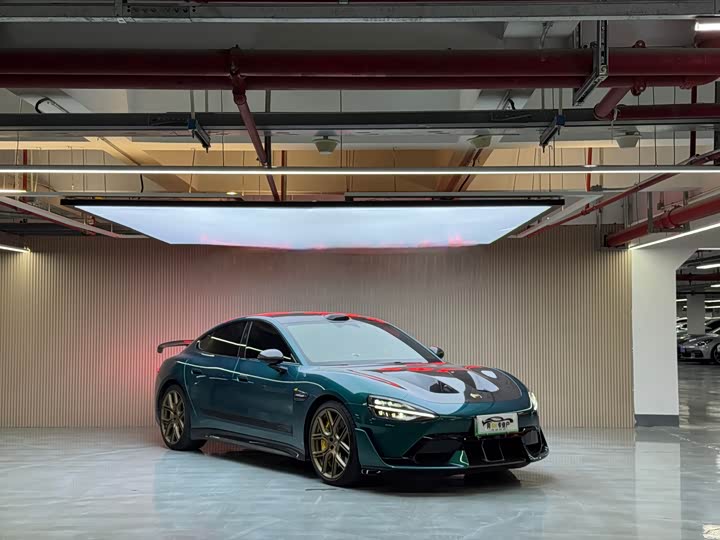 Фото 3 - Xiaomi SU7 Ultra