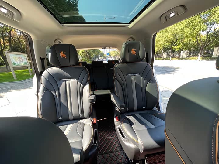 Фото 19 - Dongfeng Forthing Yacht