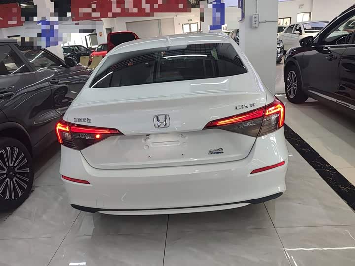 Фото 6 - Honda Civic