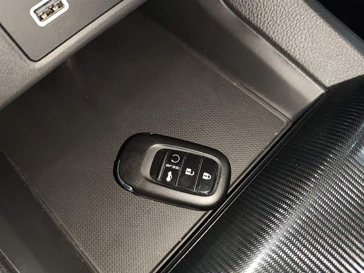 Фото 9 - Honda Civic