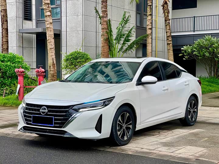 Фото 1 - Nissan Sylphy