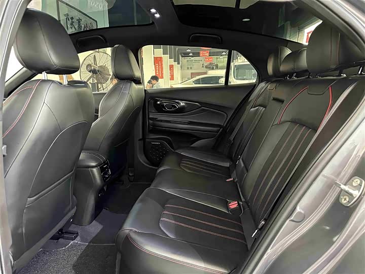 Фото 5 - GAC Trumpchi Empow R