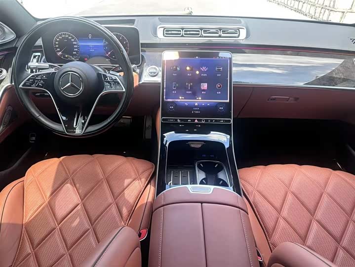 Фото 10 - Mercedes-Benz Maybach S-Class