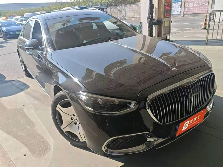 Фото 3 - Mercedes-Benz Maybach S-Class