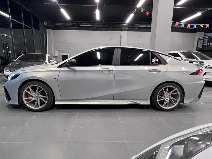 Фото 6 - GAC Trumpchi Empow R