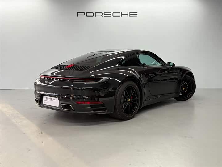 Фото 5 - Porsche 911