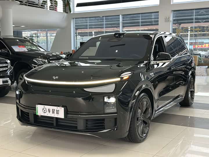 Фото 1 - LiXiang L9