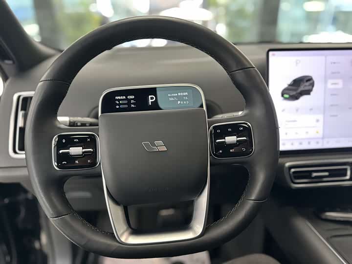 Фото 10 - LiXiang L9