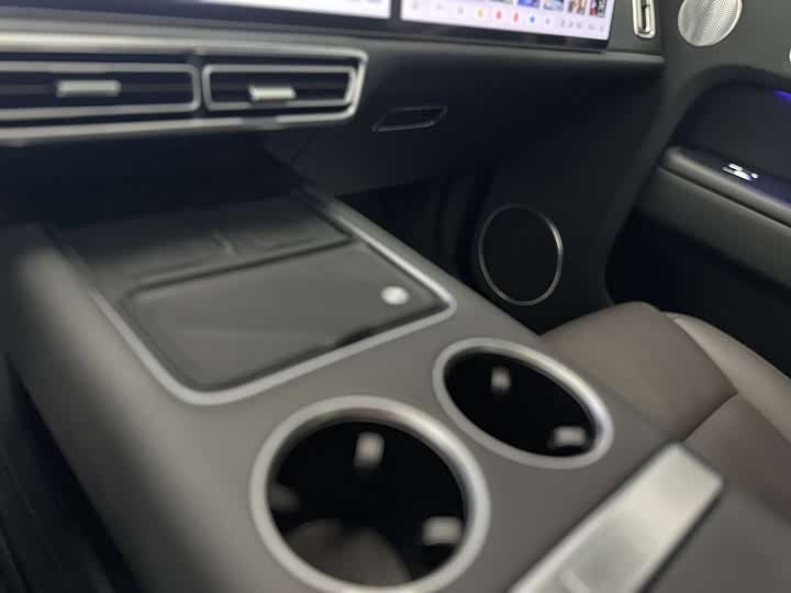 Фото 11 - LiXiang L9