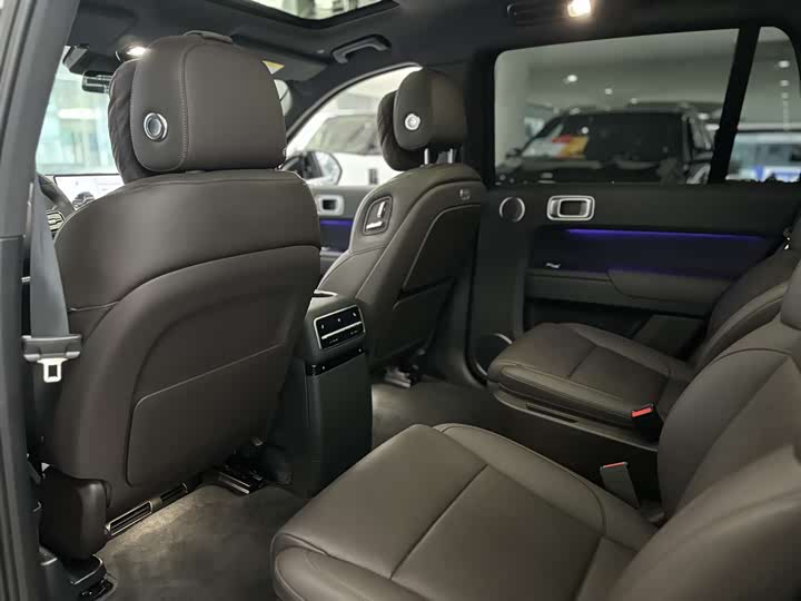 Фото 13 - LiXiang L9