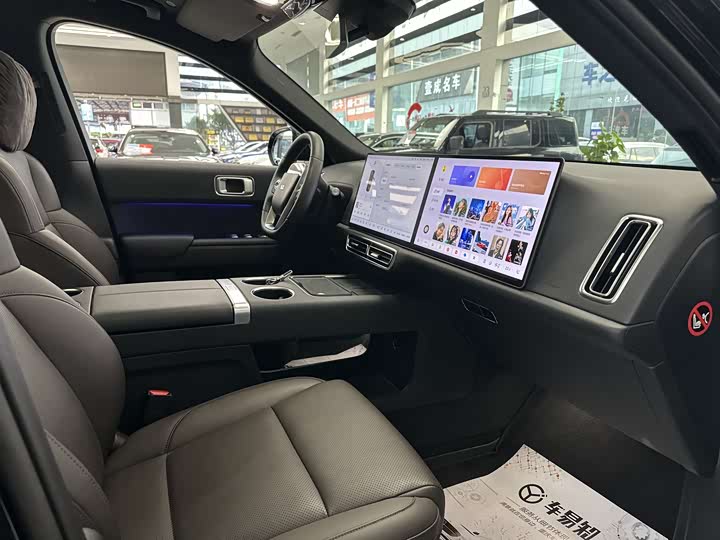 Фото 16 - LiXiang L9