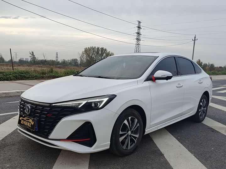 Фото 1 - Changan Eado Plus