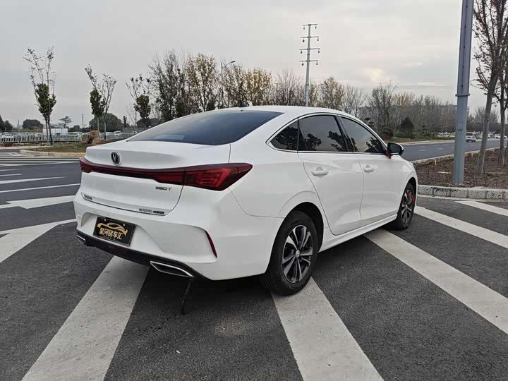 Фото 8 - Changan Eado Plus