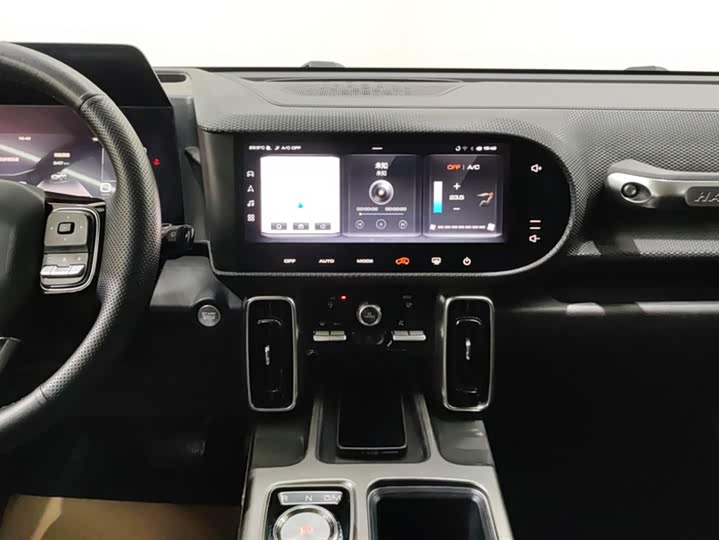 Фото 13 - Haval Dargo