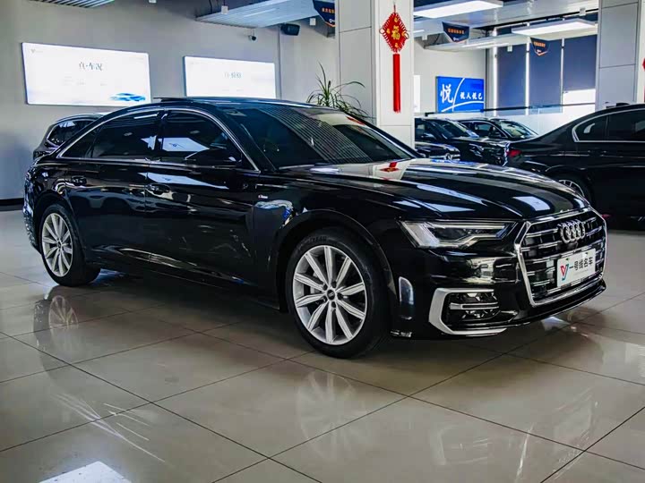 Фото 3 - Audi A6L