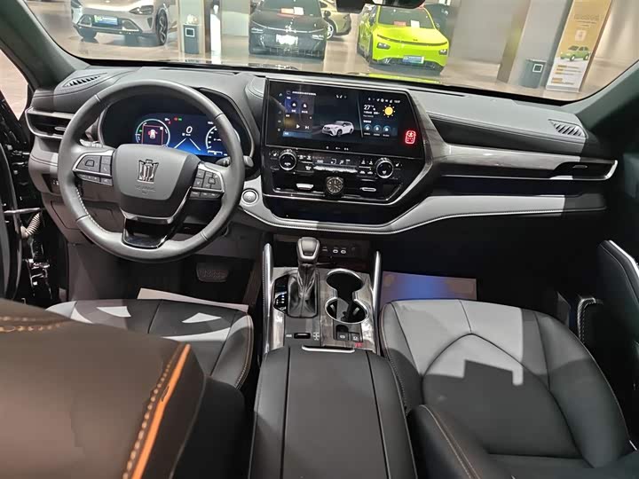 Фото 10 - Toyota Crown Kluger