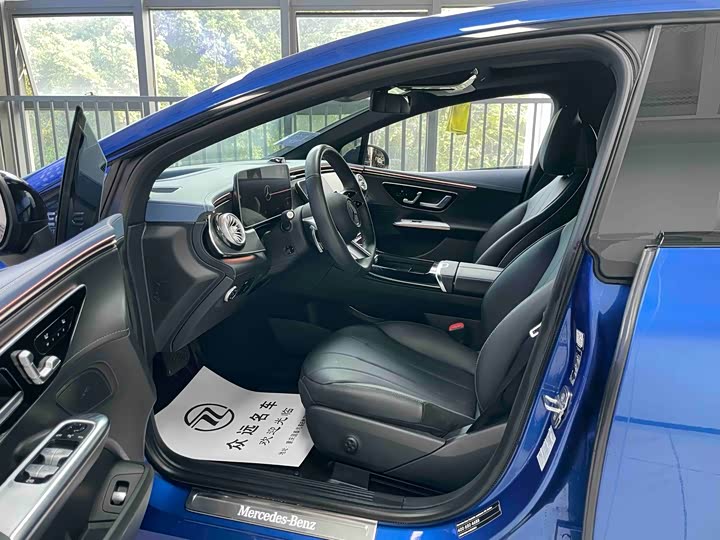 Фото 8 - Mercedes-Benz EQE