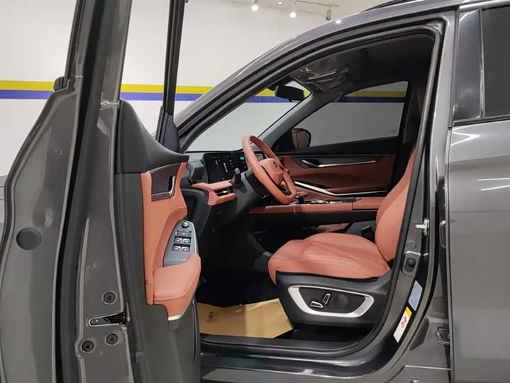 Фото 9 - Changan CS75 Plus