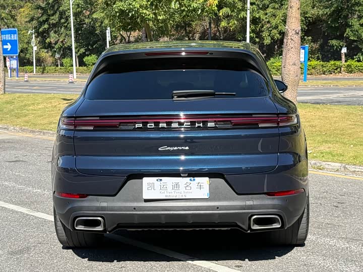 Фото 11 - Porsche Cayenne